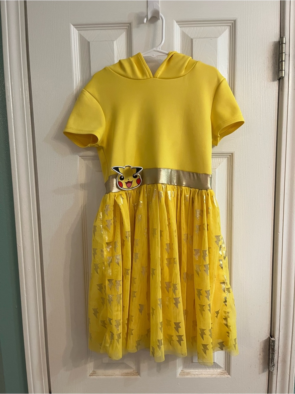 Pokemon Yellow Pikachu Hooded Tulle Costume Dress Size Girls Medium (7/8)